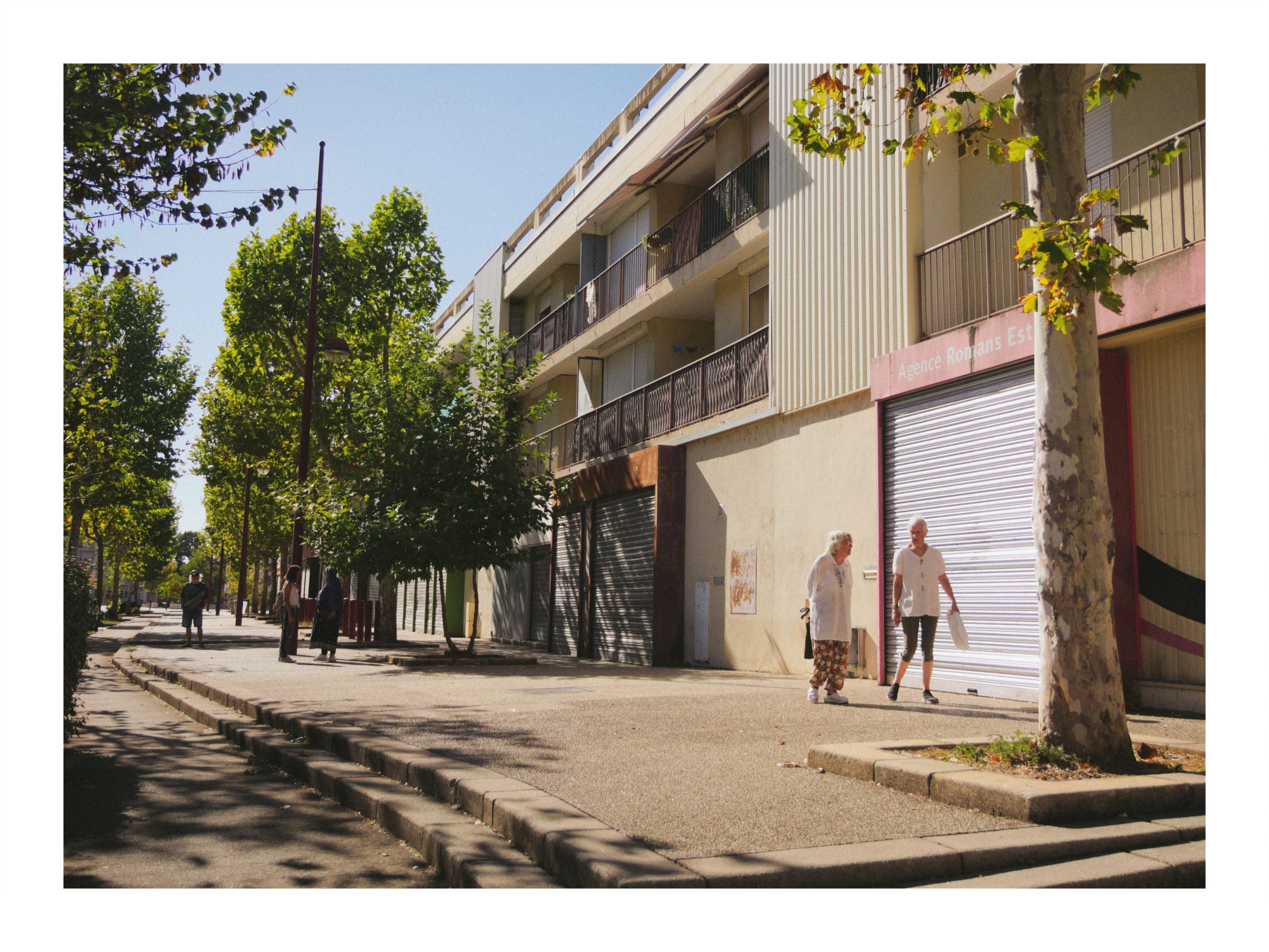 Boulevard Henri Dunant : les rideaux sont baissés